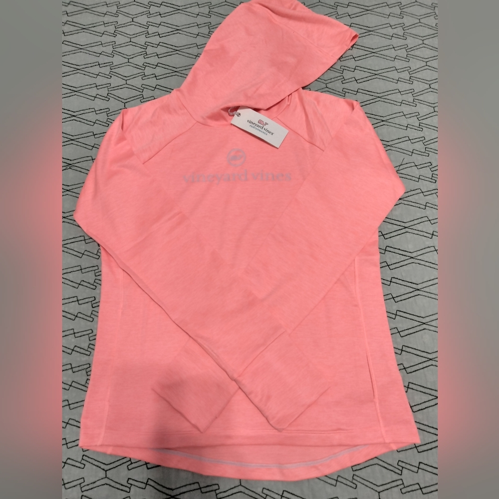 Vineyard Vine XL Girls Performance Tee